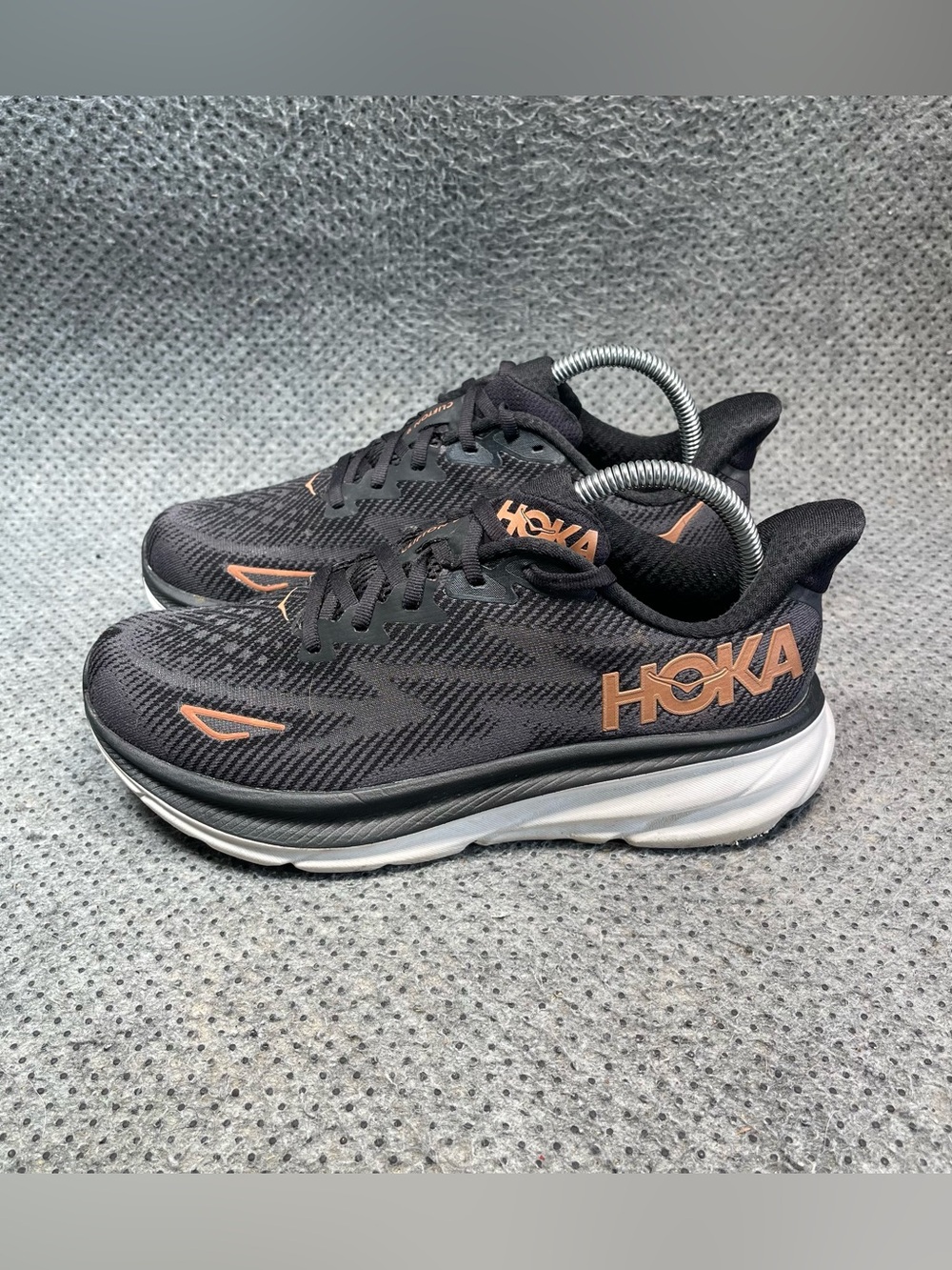Hoka One One Clifton 9 Wide Running Shoes Size 7.5 Women’s